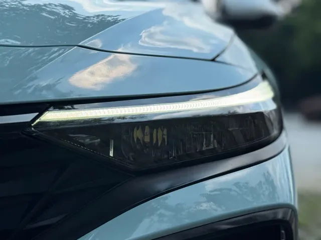 Hyundai Elantra — Фото автомобиля 21