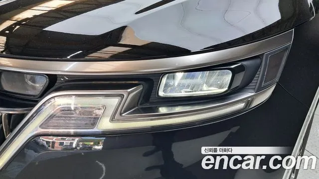 Kia Canival Carnival 4 поколение 9 мест Signature — Фото автомобиля 18