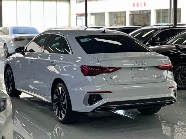 Audi A3 — Фото автомобиля 5