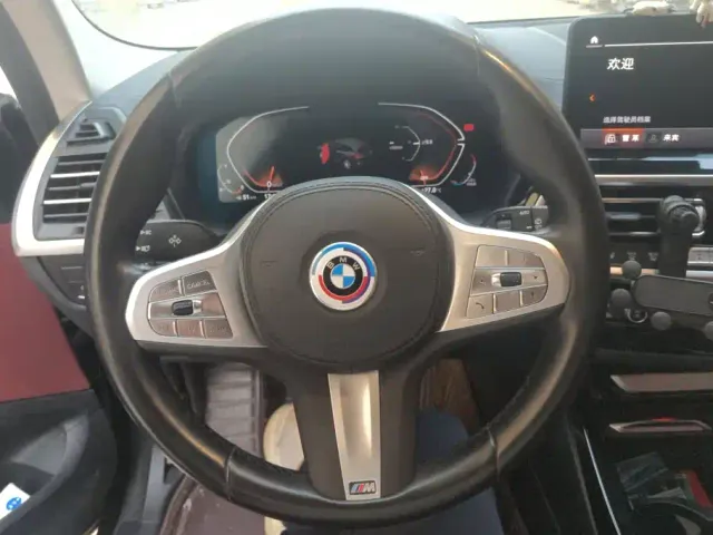 BMW X3 — Фото автомобиля 15