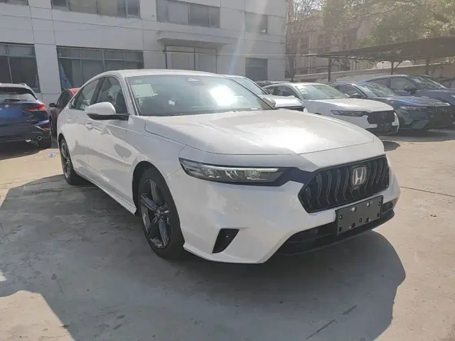 Honda Inspire — Фото автомобиля 3