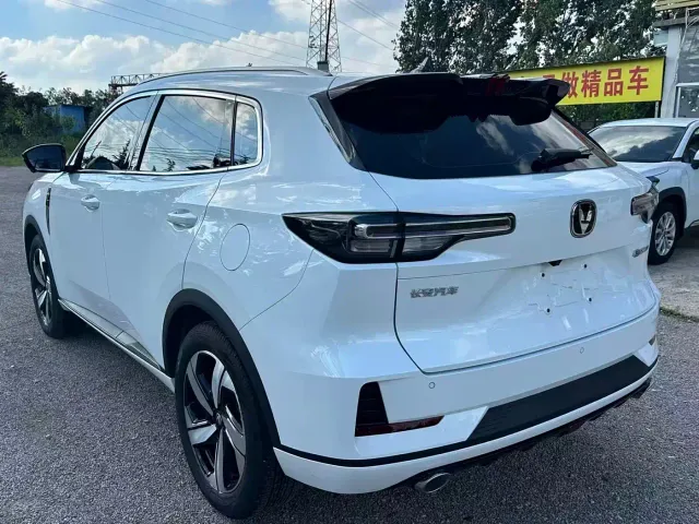 Changan CS55 Plus — Фото автомобиля 3