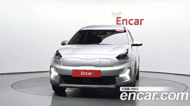 Kia Niro Niro Plus Air — Фото автомобиля 3
