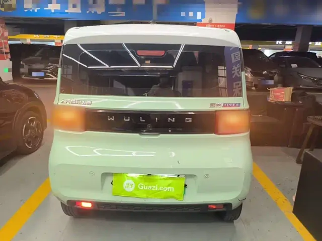 Wuling Hongguang Mini EV — Фото автомобиля 5