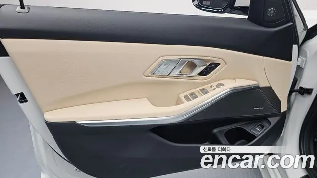 BMW 3-Series 3 серия (G20) 320i M Sport — Фото автомобиля 22