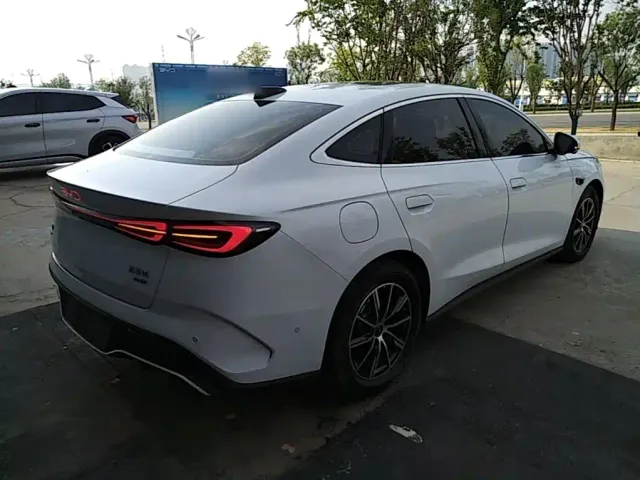 BYD Seal 06 — Фото автомобиля 6