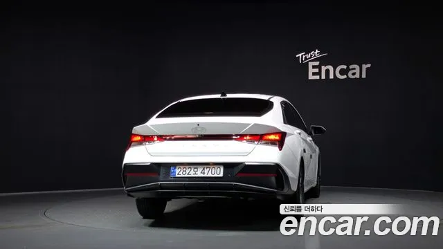 Hyundai AVANTE Новый Avante (CN7) — Фото автомобиля 4