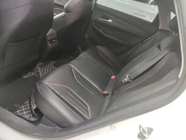 Geely Binrui — Фото автомобиля 16