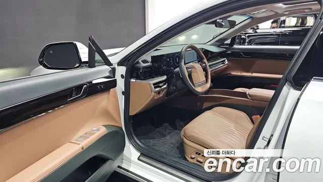 Hyundai Grandeur GN7 — Фото автомобиля 10