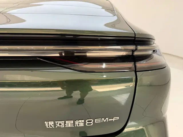 Geely Galaxy Xingyao 8 — Фото автомобиля 10