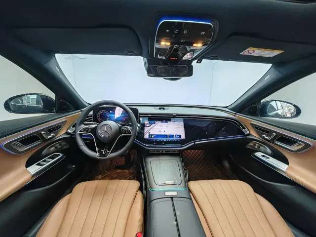 Mercedes-Benz E-Class — Фото автомобиля 10