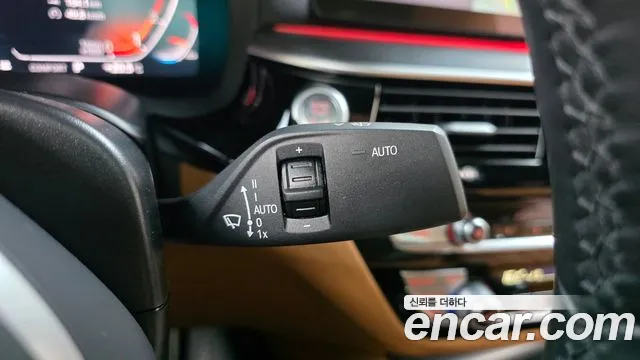 BMW 5 Series G30 — Фото автомобиля 27