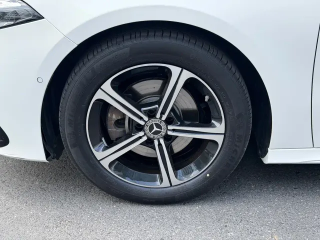 Mercedes-Benz A-Class — Фото автомобиля 4