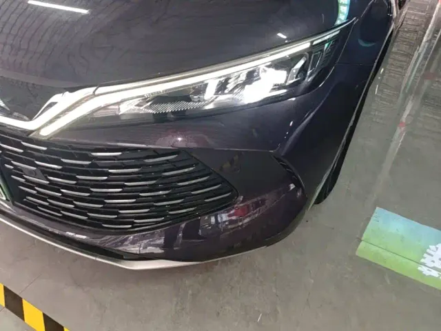 BYD Qin L — Фото автомобиля 23