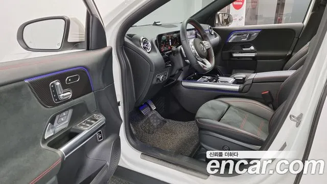 Mercedes-Benz GLA-Class H247 — Фото автомобиля 8