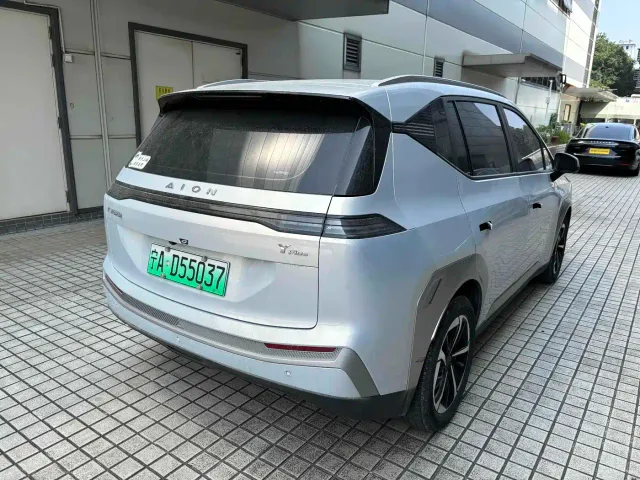 GAC Aion Y — Фото автомобиля 5