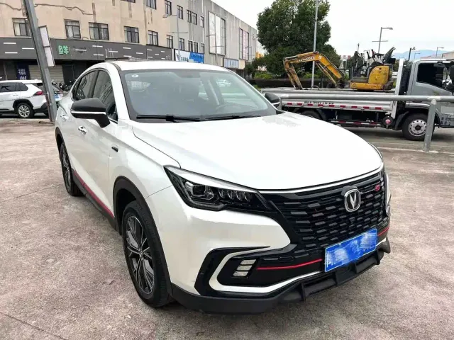 Changan CS85 COUPE — Фото автомобиля 2