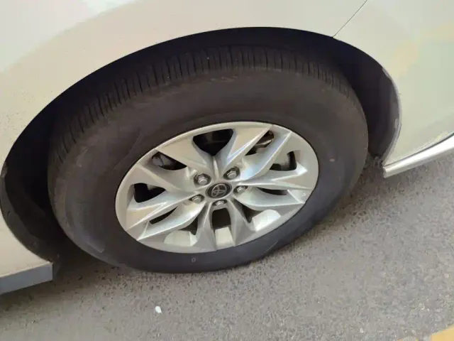 Toyota Granvia — Фото автомобиля 6