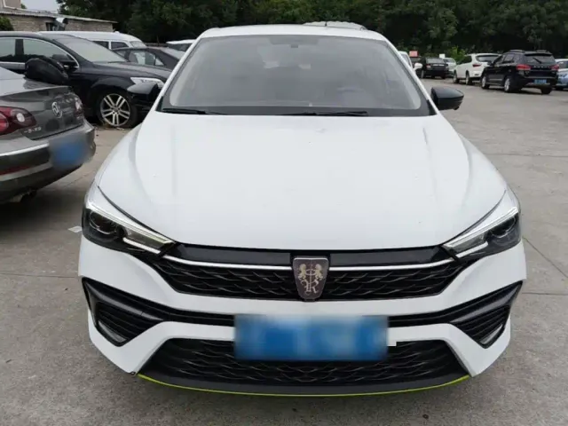 Roewe i5 — Фото автомобиля 2