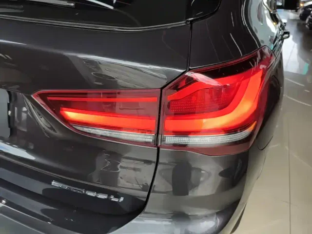 BMW X1 — Фото автомобиля 7