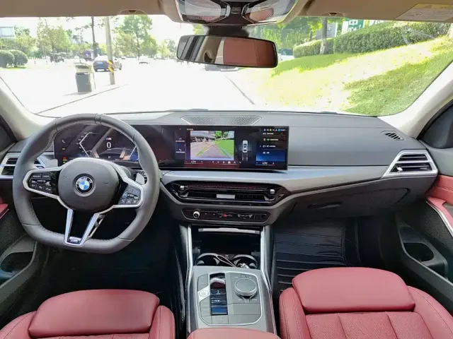 BMW BMW 3 Series 2025 325i M Sport Package — Фото автомобиля 10