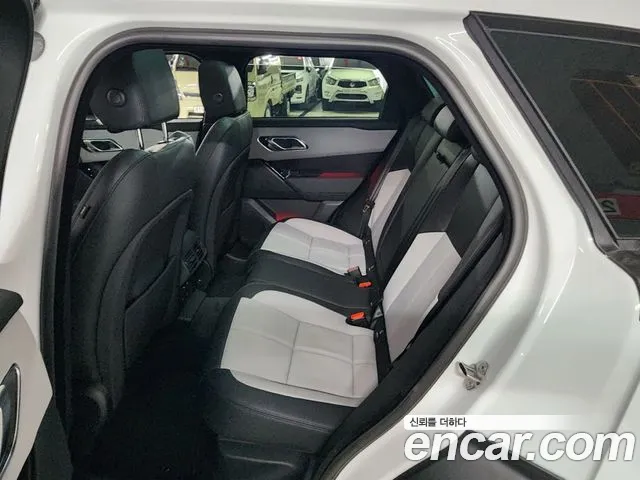Land Rover Range Rover Velar — Фото автомобиля 18