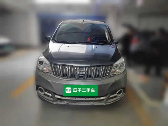 SWM Motor SWM X2 — Фото автомобиля 2