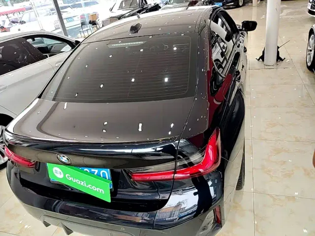 BMW 3 Series — Фото автомобиля 5