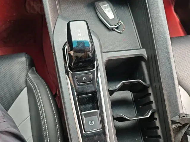 Geely Binrui — Фото автомобиля 13
