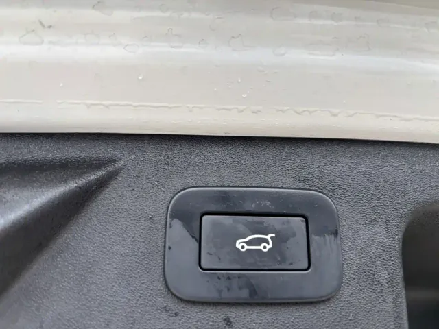 Land Rover Discovery Sport — Фото автомобиля 28