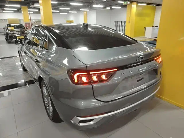 Ford Mondeo — Фото автомобиля 4