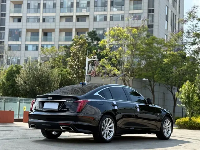 Cadillac CT5 — Фото автомобиля 7