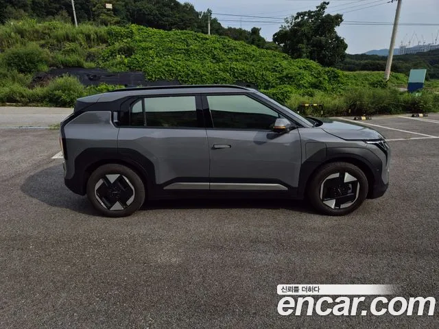 Kia EV3 — Фото автомобиля 3