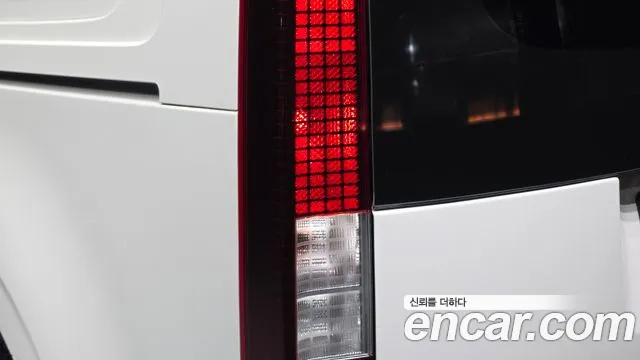 Hyundai Staria — Фото автомобиля 8