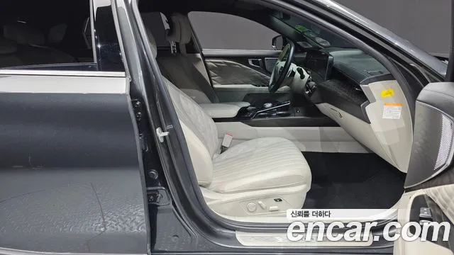 Kia K8 Hybrid — Фото автомобиля 16
