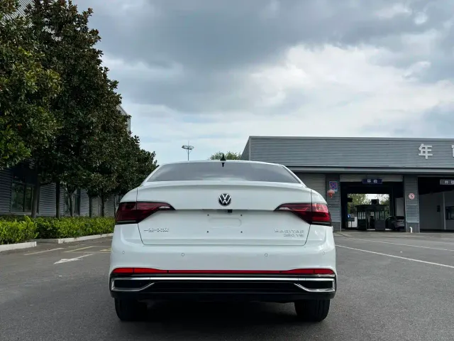 Volkswagen Sagitar — Фото автомобиля 7