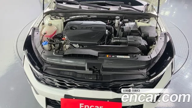 Kia K5 Новый K5 3 поколение 2.0 LPi(Для проката) — Фото автомобиля 6