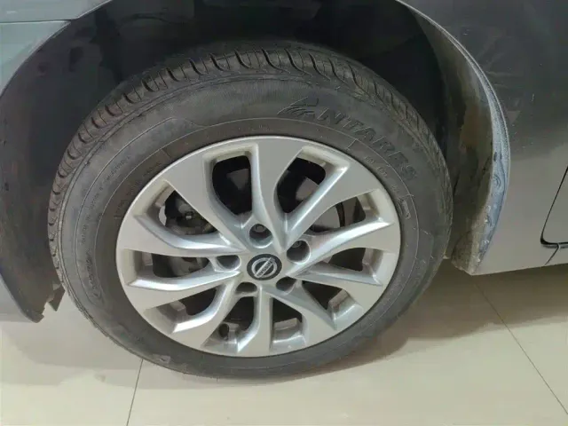 Nissan Sylphy — Фото автомобиля 24