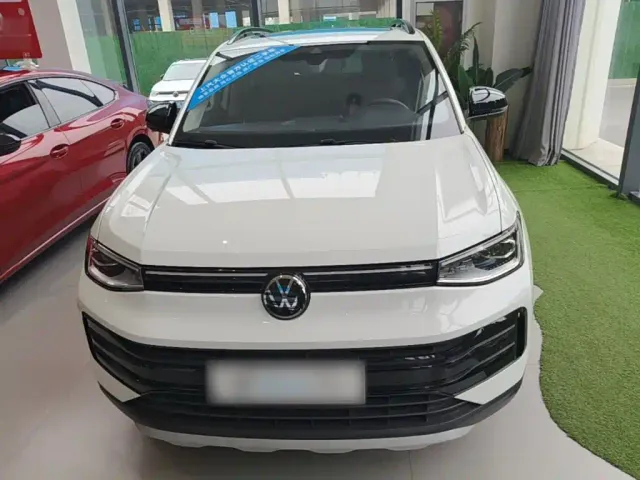 Volkswagen Tharu — Фото автомобиля 2