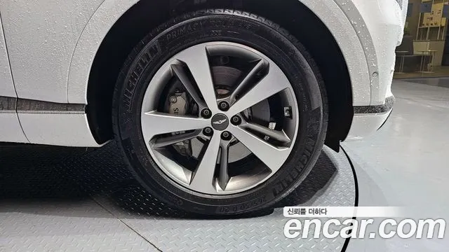 Genesis GV80 2.5T Бензин 2WD — Фото автомобиля 5