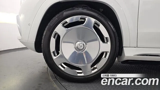 Mercedes-Benz GLS-Class — Фото автомобиля 5