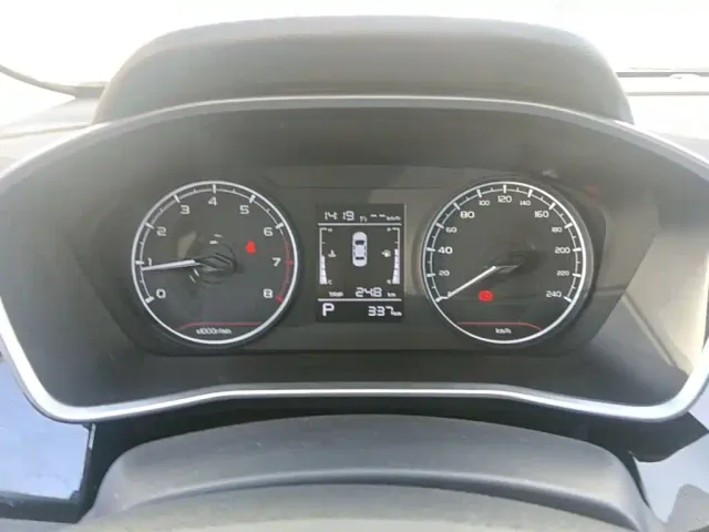 Geely Binyue — Фото автомобиля 15