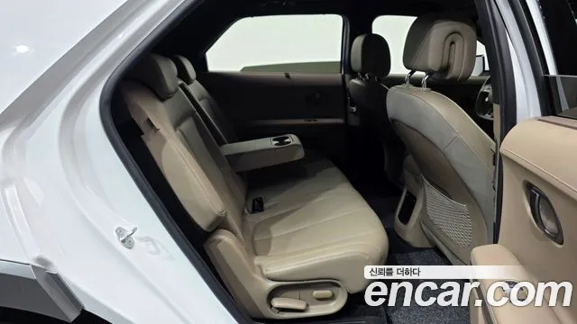 Hyundai Ioniq 5 — Фото автомобиля 18