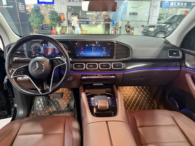 Mercedes-Benz GLE-Class — Фото автомобиля 7