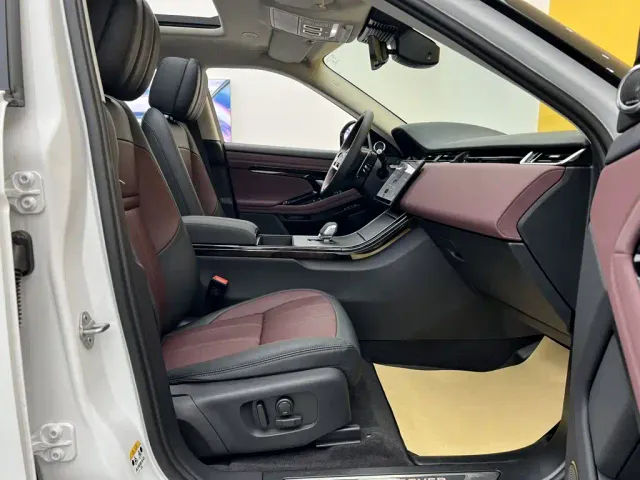 Land Rover Range Rover Evoque — Фото автомобиля 19