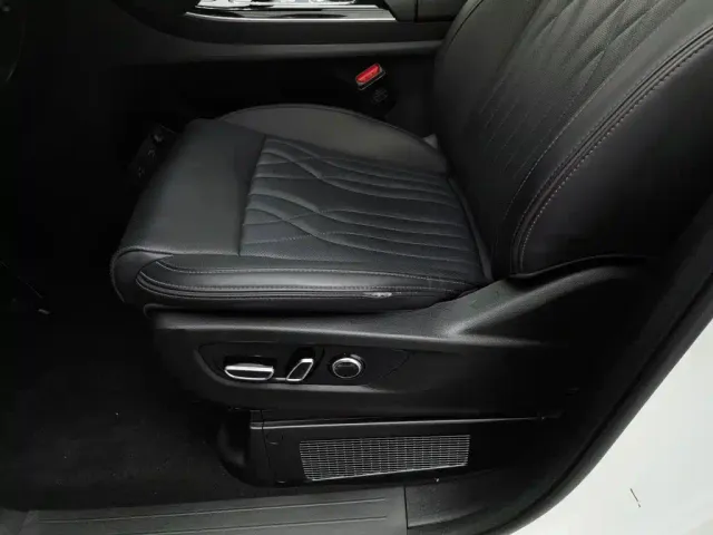 GAC Trumpchi M8 — Фото автомобиля 20