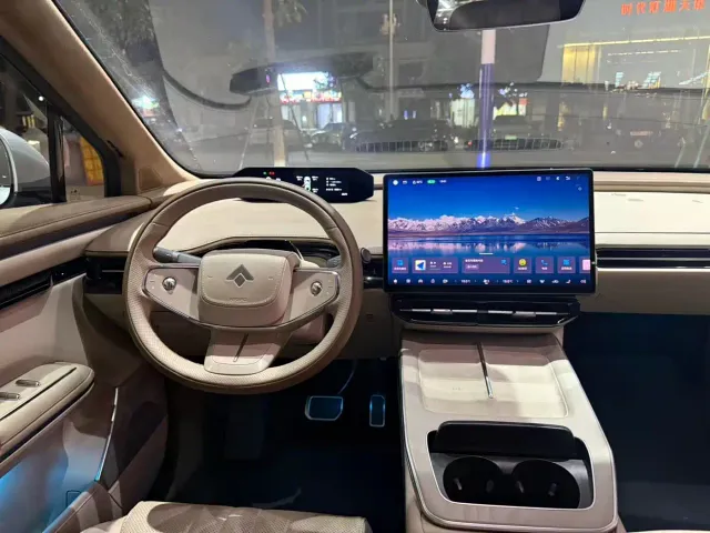 GAC Hyptec HT — Фото автомобиля 5