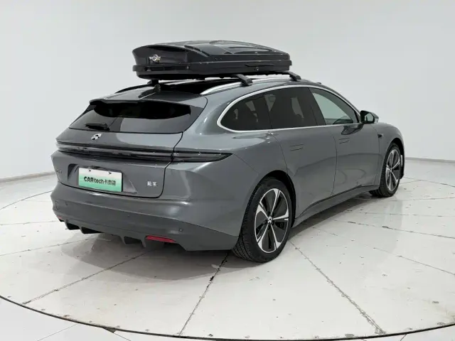 Nio ET5 Touring — Фото автомобиля 25