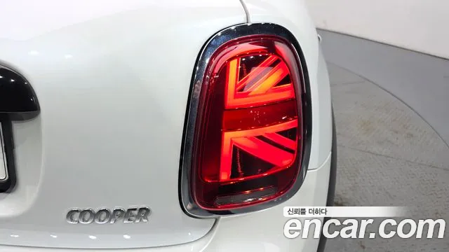 Mini Cooper Cooper Classic Plus — Фото автомобиля 23