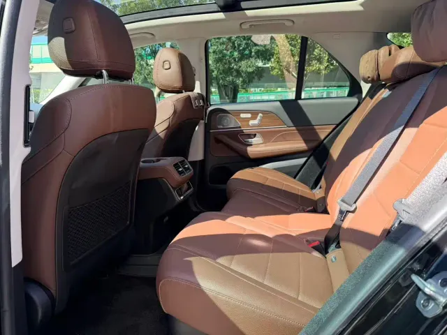 Mercedes-Benz GLE-Class — Фото автомобиля 9